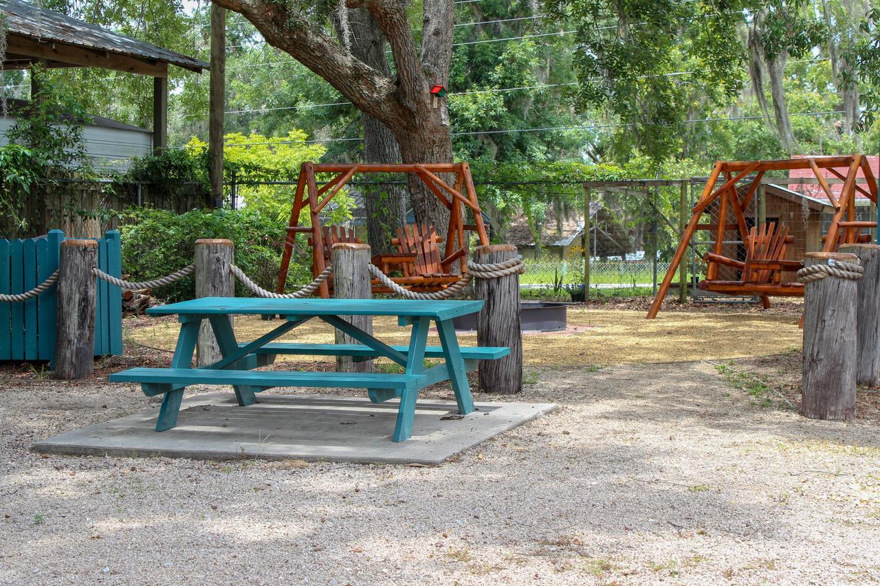 Steinhatchee River Inn And Marina Exteriér fotografie